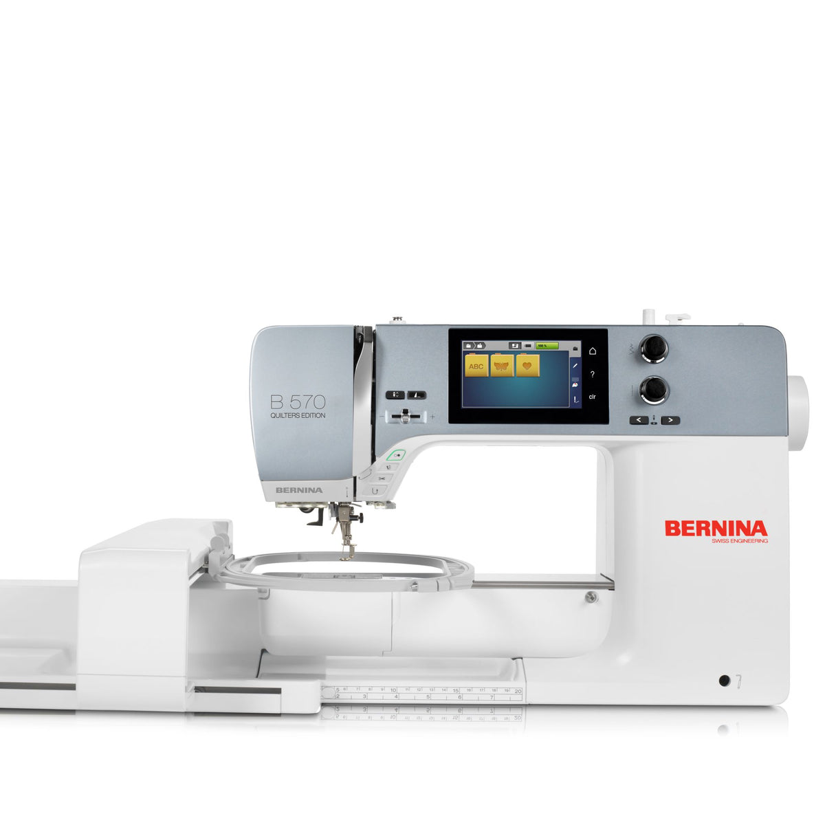 BERNINA 570 QE mit Stickmodul (mit BSR Fuss)